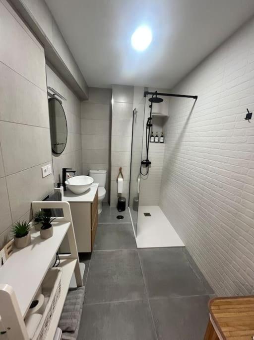 Piso Recien Reformado En El Centro De Santander, Zona Estaciones Lejlighed Eksteriør billede